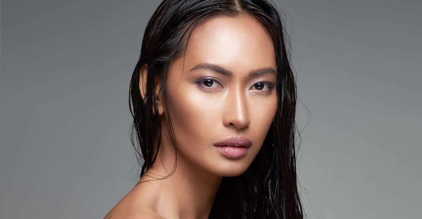 Glow Makeup by Lana Vallo
