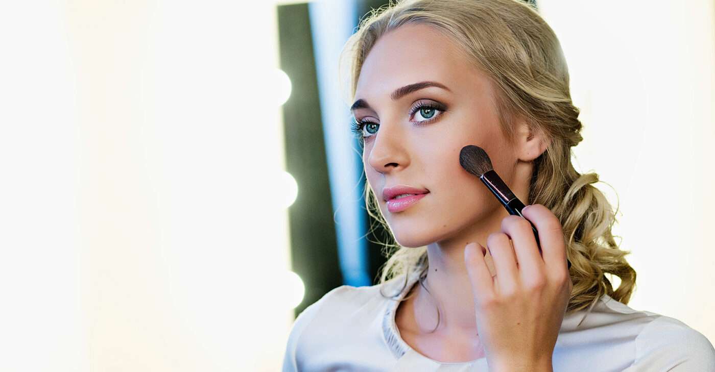 Glow Makeup by Lana Vallo